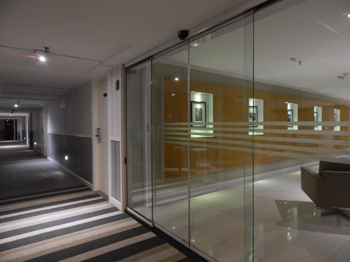 Jk Apart Hotel - Kubitschek Plaza Brasilia Exterior photo
